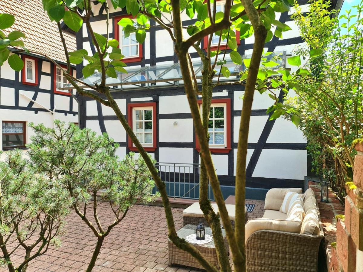 Avahome: Haus Fuer 16, Wlan, Parkplaetze, Netflix, Nespresso Kandel Buitenkant foto